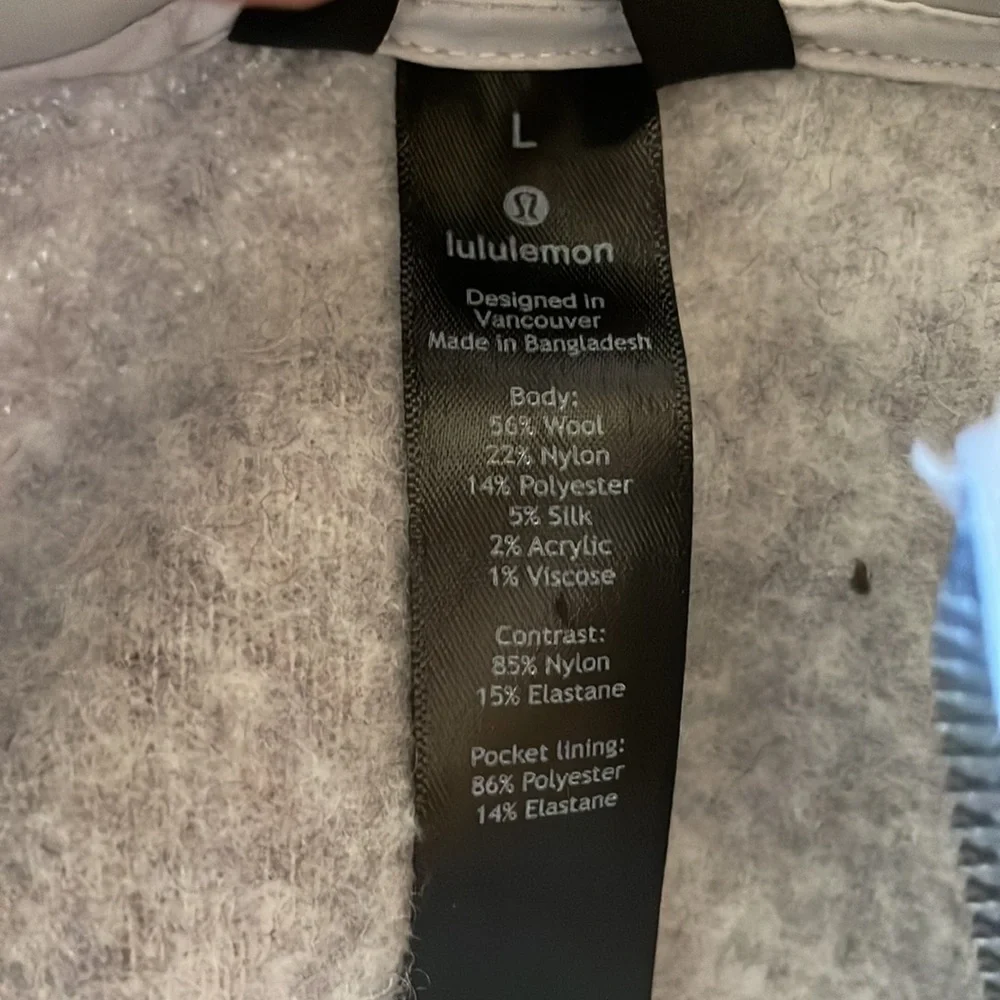 Lululemon Wool 1/2 Zip Pullover Size Large